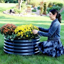 Sunnydaze Decor Sunnydaze Small, Circular Raised Garden Bed - Galvalume Steel Planter Box With Rubber Edge Trim - 17.25" H -Sunnydaze Decor GUEST 88fbe6cd b726 43e6 b7e3 e71dec385fed