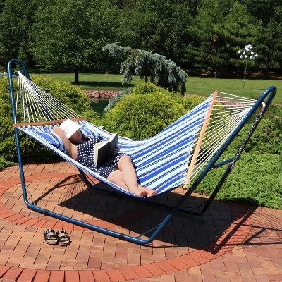 Sunnydaze Decor Sunnydaze Outdoor 2-Person Double Polyester Quilted Hammock With Wood Spreader Bar And Matte Blue Steel Multi-Use Stand - Catalina Beach 5 Sunnydaze Decor Sunnydaze Outdoor 2-Person Double Polyester Quilted Hammock With Wood Spreader Bar And Matte Blue Steel Multi-Use Stand - Catalina Beach - Image 5
