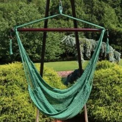 Sunnydaze Decor Sunnydaze Modern Boho-Style Soft-Spun Polyester Rope Hanging Caribbean XL Hammock Chair For Yard, Balcony, And Garden