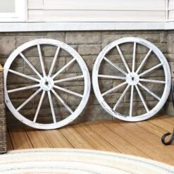 Sunnydaze Decor Sunnydaze Indoor/Outdoor Wooden Rustic Western Style Wagon Wheel Yard Landscape Porch Patio Decor - 30"